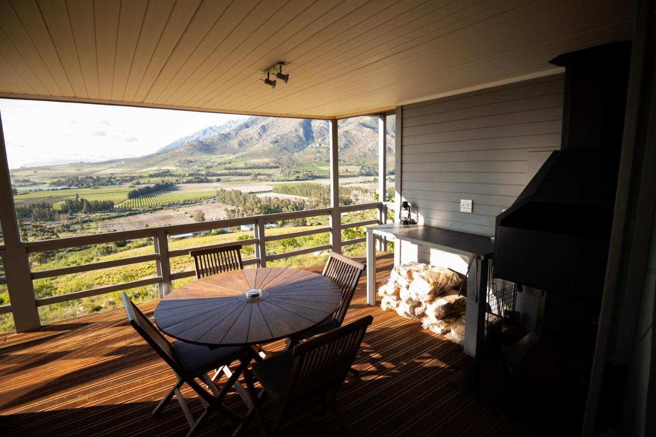 Big Sky Cottages Wolseley Exterior foto
